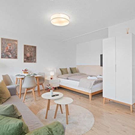 Wohlfuehl-Apartment I Zentral I Balkon I Kueche フェルバッハ エクステリア 写真
