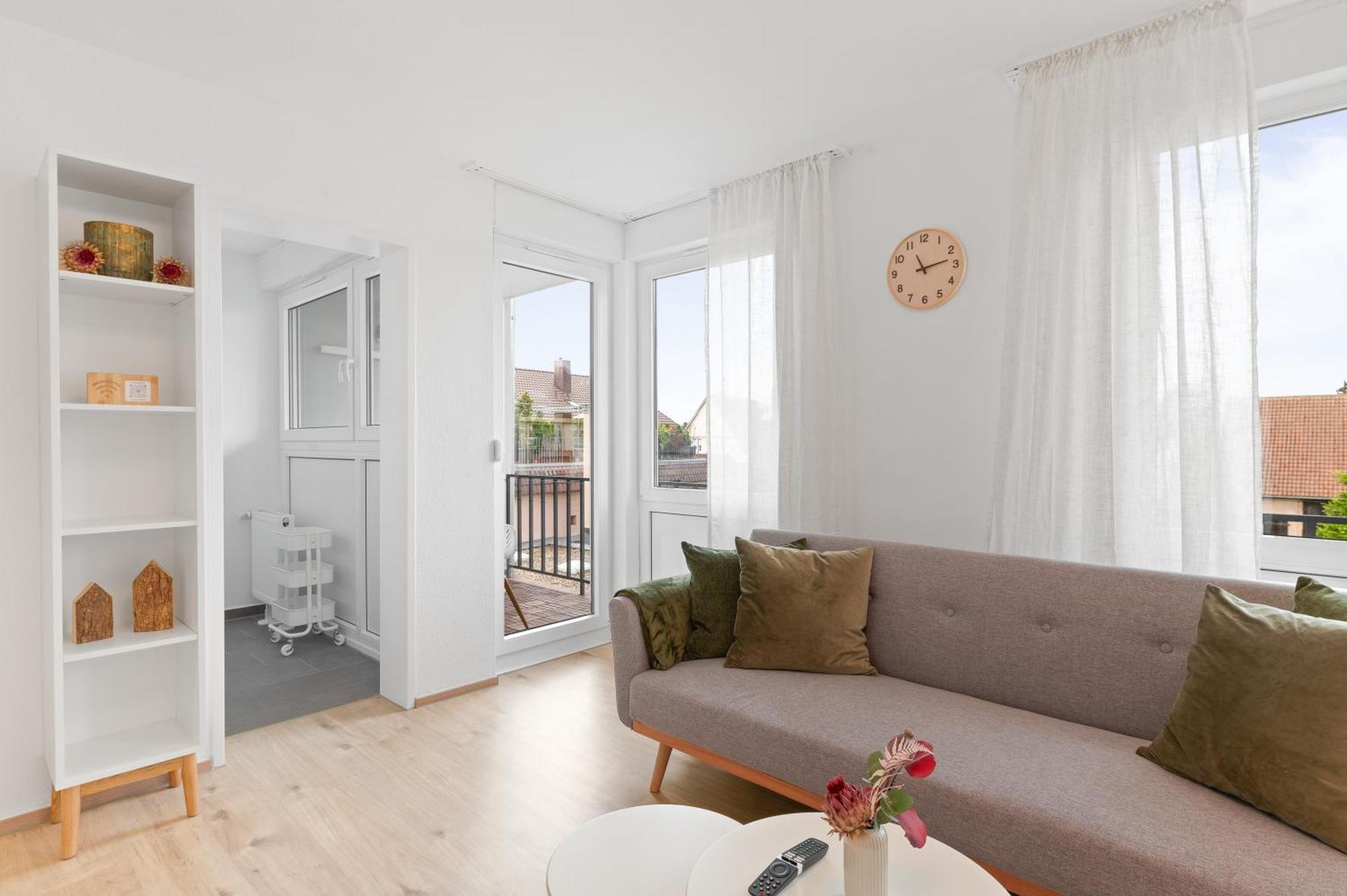 Wohlfuehl-Apartment I Zentral I Balkon I Kueche フェルバッハ エクステリア 写真